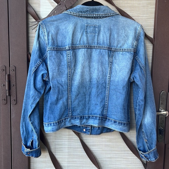 Old Navy Distressed Blue Denim Jean Jacket - Picture 5 of 11